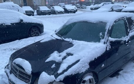 Mercedes-Benz C-Класс, 1994 год, 200 000 рублей, 6 фотография