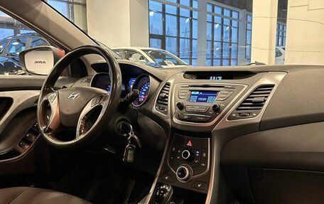 Hyundai Elantra V, 2015 год, 1 349 000 рублей, 10 фотография