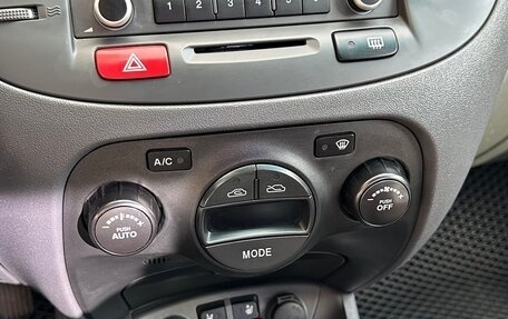 KIA Rio II, 2011 год, 700 000 рублей, 16 фотография