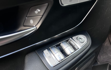 Mercedes-Benz V-Класс, 2015 год, 3 300 000 рублей, 11 фотография