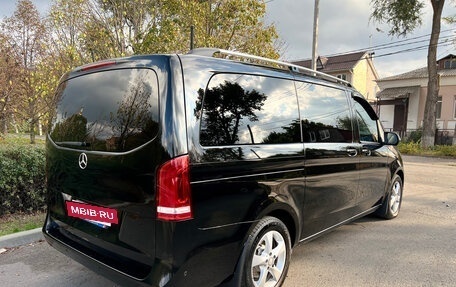 Mercedes-Benz V-Класс, 2015 год, 3 300 000 рублей, 21 фотография