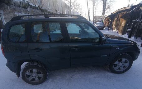 Chevrolet Niva I рестайлинг, 2012 год, 920 000 рублей, 8 фотография