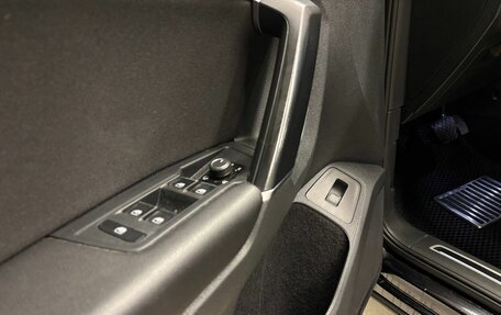 Volkswagen Tiguan II, 2017 год, 2 700 000 рублей, 20 фотография