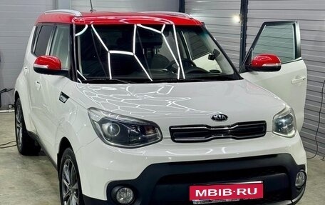 KIA Soul II рестайлинг, 2018 год, 1 300 000 рублей, 2 фотография