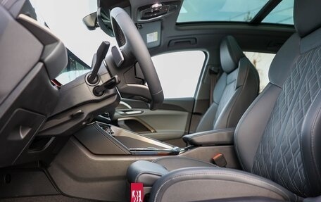 Audi Q5, 2025 год, 7 250 000 рублей, 16 фотография