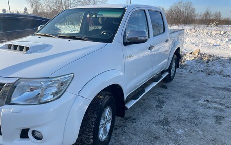Toyota Hilux VII, 2012 год, 2 100 000 рублей, 2 фотография