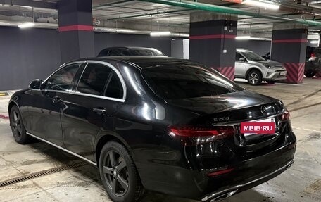 Mercedes-Benz E-Класс, 2021 год, 2 700 000 рублей, 7 фотография