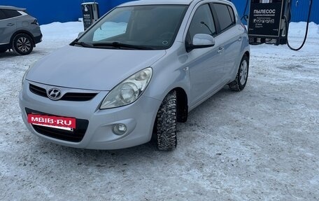 Hyundai i20 IB рестайлинг, 2010 год, 750 000 рублей, 7 фотография