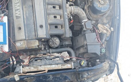 BMW 5 серия, 1990 год, 250 000 рублей, 9 фотография