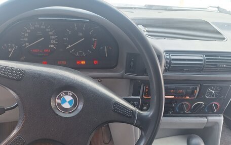 BMW 5 серия, 1990 год, 250 000 рублей, 8 фотография