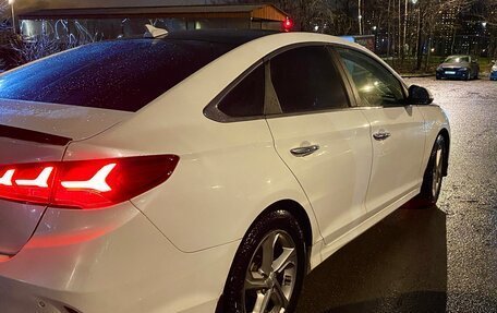 Hyundai Sonata VII, 2019 год, 1 390 000 рублей, 7 фотография