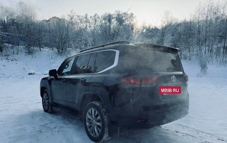 Toyota Land Cruiser, 2022 год, 13 799 000 рублей, 5 фотография