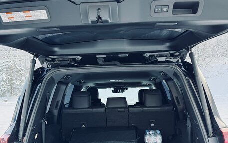 Toyota Land Cruiser, 2022 год, 13 799 000 рублей, 12 фотография