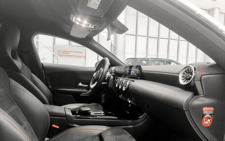 Mercedes-Benz CLA, 2020 год, 3 990 000 рублей, 11 фотография