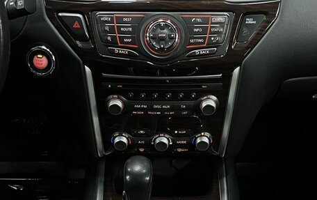 Nissan Pathfinder, 2015 год, 1 859 777 рублей, 10 фотография