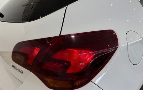 Opel Astra J, 2011 год, 900 000 рублей, 22 фотография