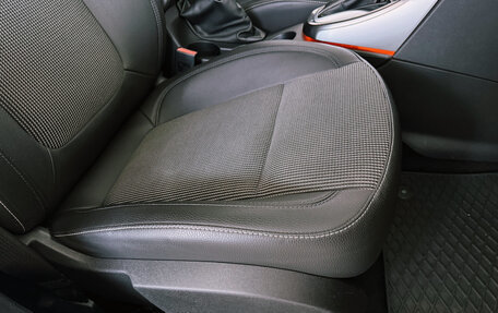 Opel Astra J, 2011 год, 900 000 рублей, 27 фотография