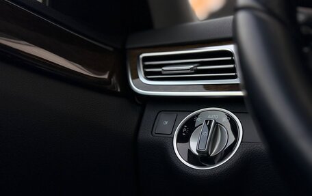 Mercedes-Benz E-Класс, 2013 год, 2 200 000 рублей, 7 фотография