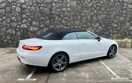 Mercedes-Benz E-Класс, 2019 год, 4 750 000 рублей, 3 фотография