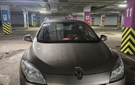 Renault Megane III, 2011 год, 750 000 рублей, 2 фотография