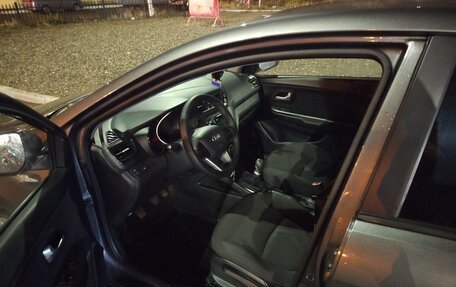 KIA Rio III рестайлинг, 2013 год, 895 000 рублей, 4 фотография