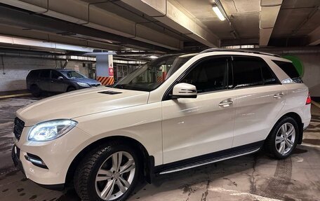 Mercedes-Benz M-Класс, 2013 год, 2 530 000 рублей, 3 фотография