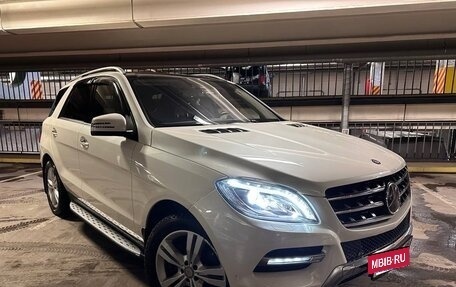 Mercedes-Benz M-Класс, 2013 год, 2 530 000 рублей, 4 фотография