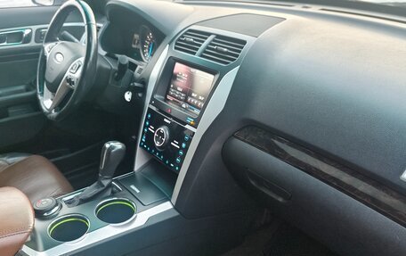 Ford Explorer VI, 2012 год, 1 680 000 рублей, 7 фотография