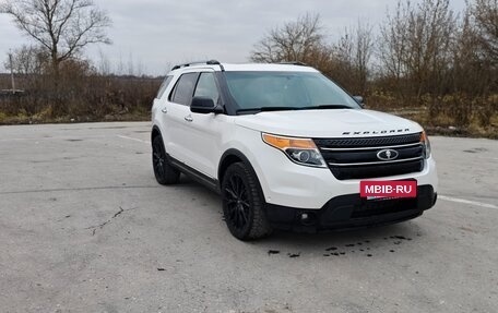 Ford Explorer VI, 2012 год, 1 680 000 рублей, 5 фотография