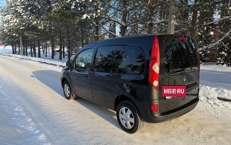 Renault Kangoo II рестайлинг, 2013 год, 777 000 рублей, 8 фотография