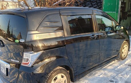 Honda Freed I, 2013 год, 1 350 000 рублей, 4 фотография