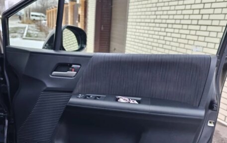 Honda Freed I, 2013 год, 1 350 000 рублей, 23 фотография