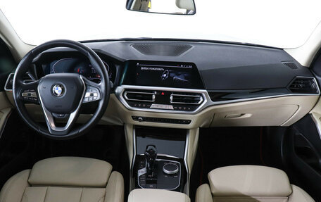 BMW 3 серия, 2021 год, 3 947 000 рублей, 11 фотография