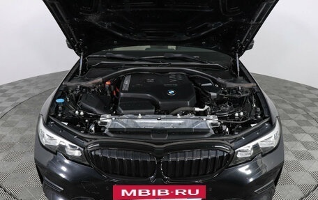 BMW 3 серия, 2021 год, 3 947 000 рублей, 10 фотография