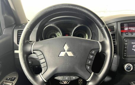 Mitsubishi Pajero IV, 2011 год, 1 790 000 рублей, 13 фотография