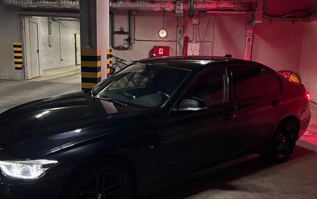 BMW 3 серия, 2018 год, 2 400 000 рублей, 3 фотография