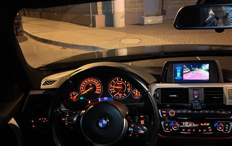 BMW 3 серия, 2018 год, 2 400 000 рублей, 9 фотография