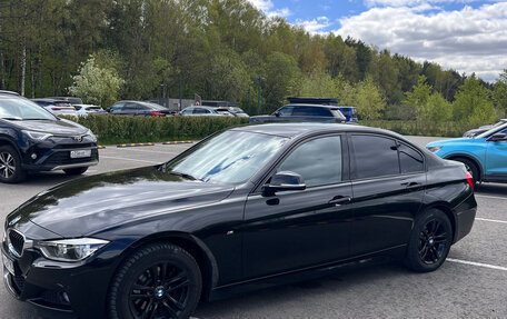 BMW 3 серия, 2018 год, 2 400 000 рублей, 18 фотография