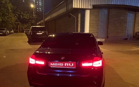 BMW 3 серия, 2018 год, 2 400 000 рублей, 12 фотография