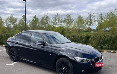 BMW 3 серия, 2018 год, 2 400 000 рублей, 23 фотография