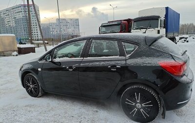 Opel Astra J, 2013 год, 710 000 рублей, 1 фотография