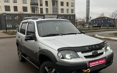 Chevrolet Niva I рестайлинг, 2010 год, 472 000 рублей, 1 фотография