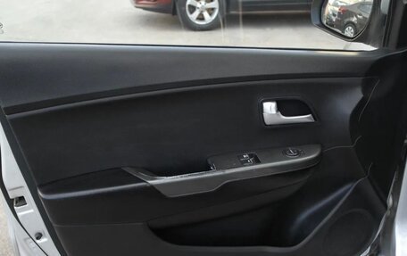 KIA Rio III рестайлинг, 2012 год, 440 000 рублей, 8 фотография