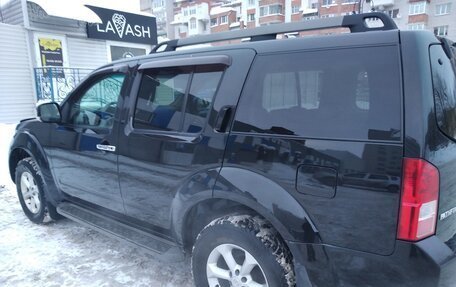 Nissan Pathfinder, 2010 год, 1 300 000 рублей, 9 фотография