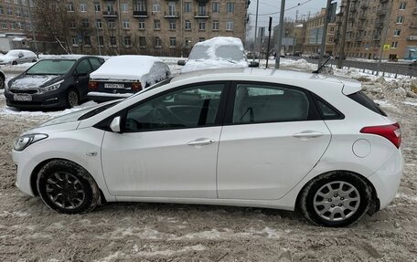 Hyundai i30 II рестайлинг, 2013 год, 900 000 рублей, 11 фотография