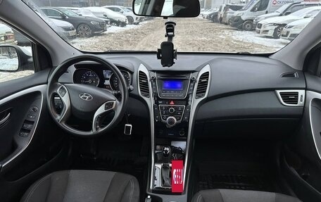 Hyundai i30 II рестайлинг, 2013 год, 900 000 рублей, 14 фотография