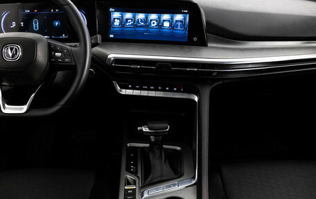 Changan CS35 Plus, 2024 год, 1 999 000 рублей, 14 фотография