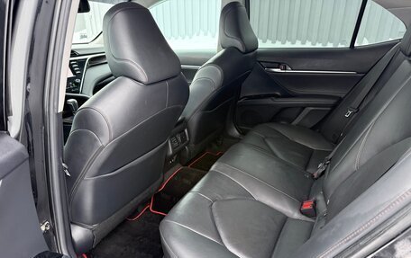 Toyota Camry, 2019 год, 2 970 000 рублей, 17 фотография