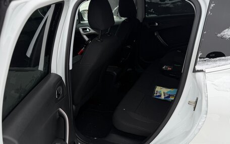 Peugeot 2008 II, 2014 год, 750 000 рублей, 4 фотография