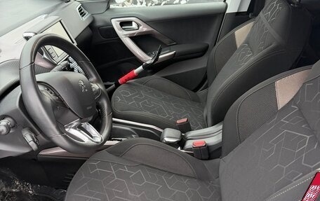 Peugeot 2008 II, 2014 год, 750 000 рублей, 7 фотография